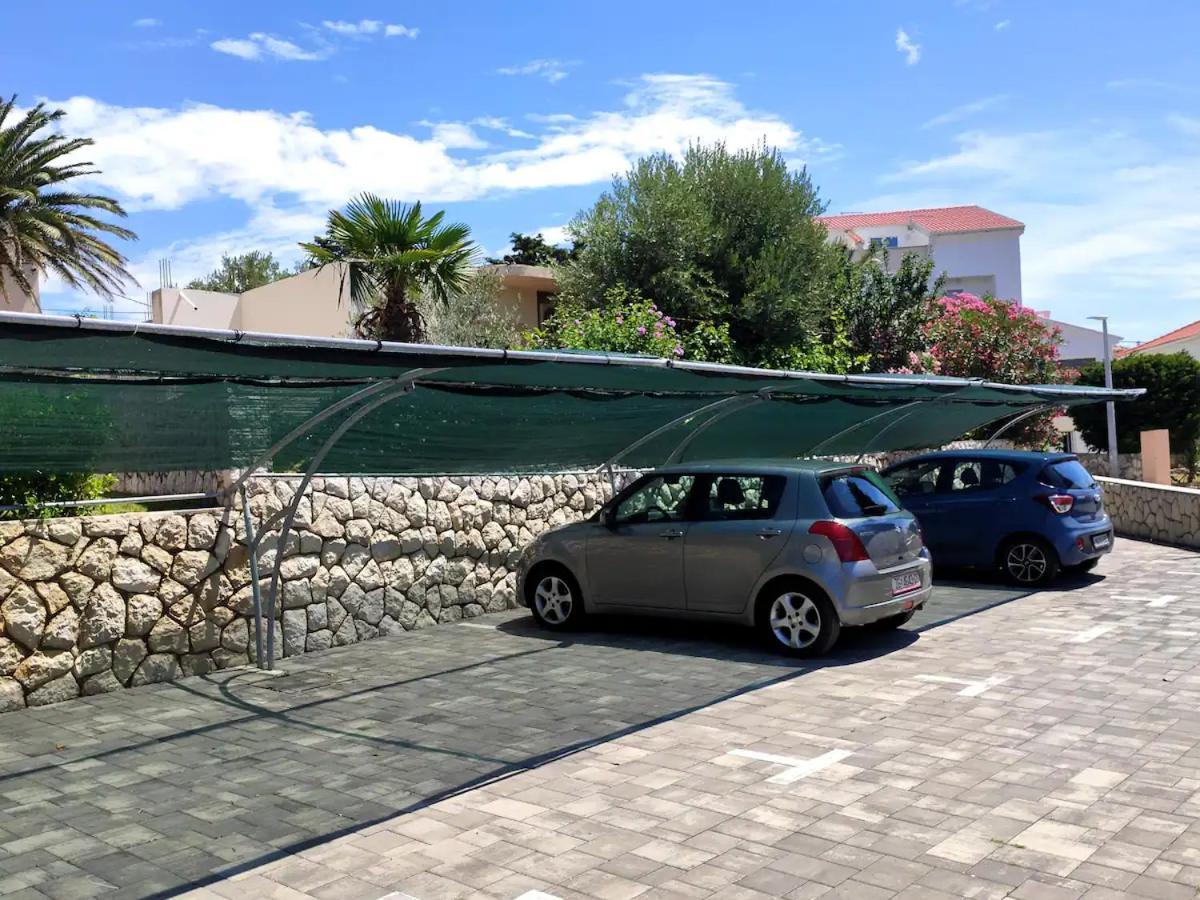 Avada Premium Apartment Novalja Exterior photo